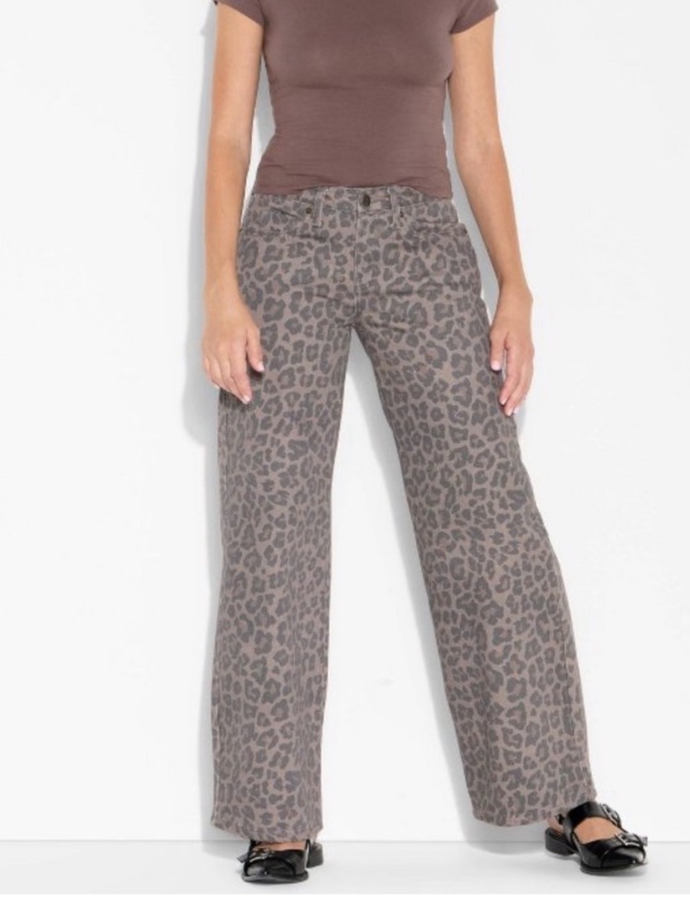 wild fable leopard print low rise baggy Jean 8